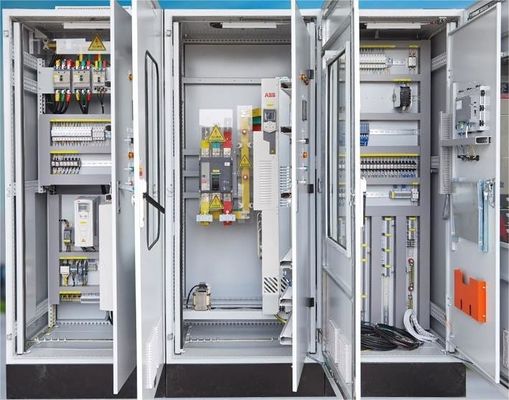 Macchine di taglio laser a fibra di 1500w 2000w 3000w per il taglio CNC di lamiere metalliche