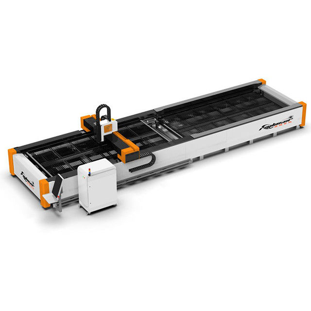 Esperienza nel taglio con macchine CNC per taglio laser a fibra di carbonio